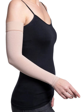 Sigvaris 912 Advance Arm Sleeve With Gauntlet 20-30 mmHg With Grip Top Plus