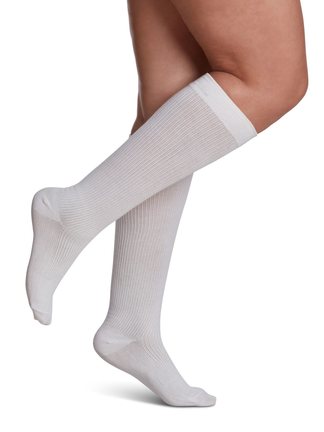 Sigvaris 140 Casual Cotton Compression Socks 15-20 mmHg Calf High For Women Closed Toe