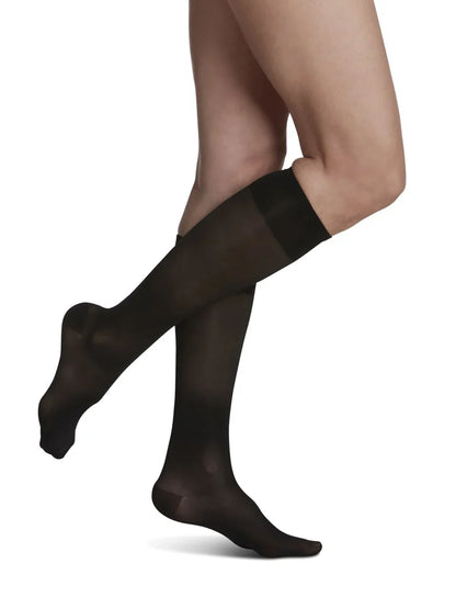 Sigvaris 120 Sheer Fashion Compression Socks 15-20 mmHg Calf High For Women Closed Toe